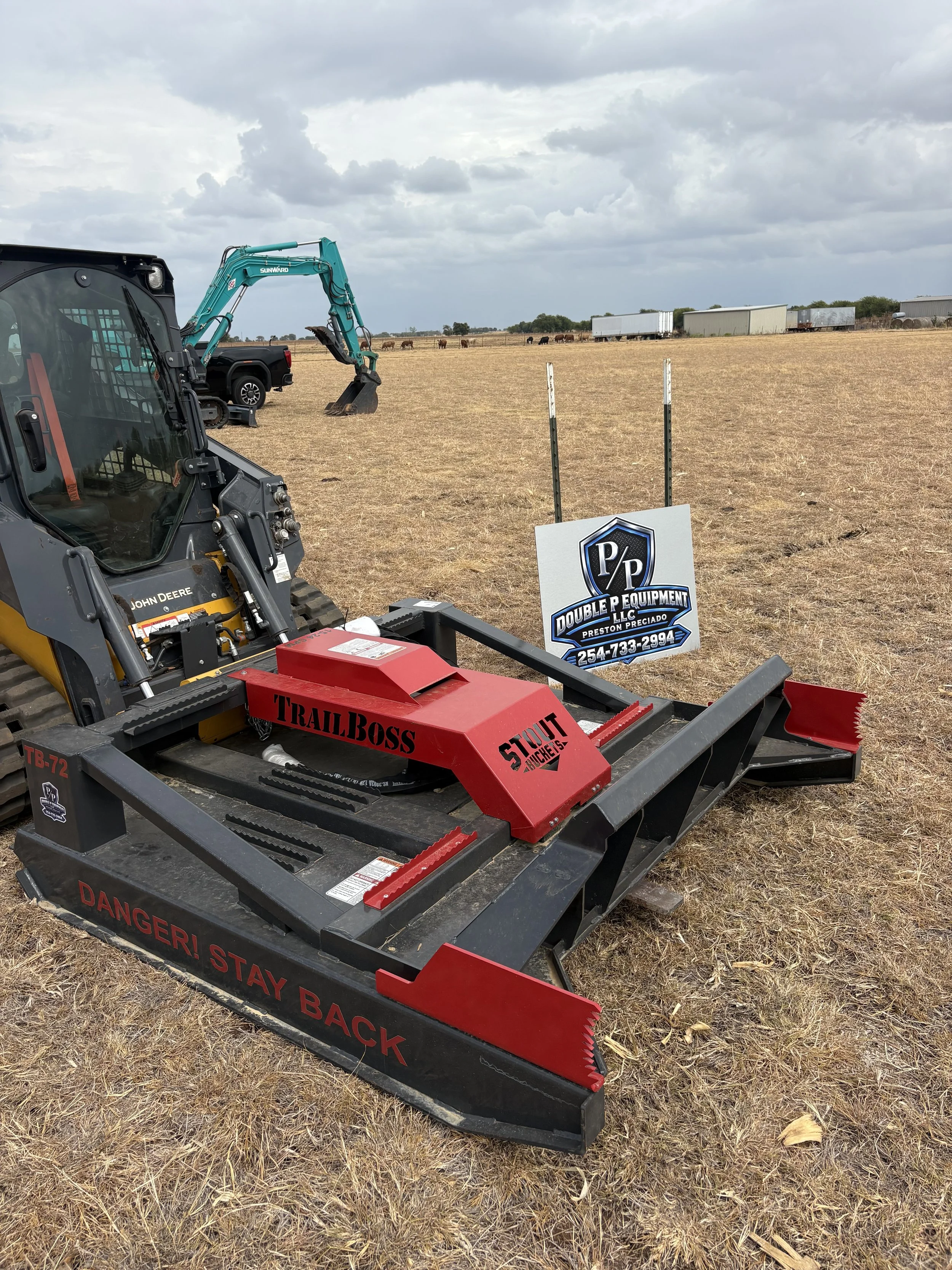 Stout Buckets Trailboss 3-Blade Heavy Duty Brush Cutter