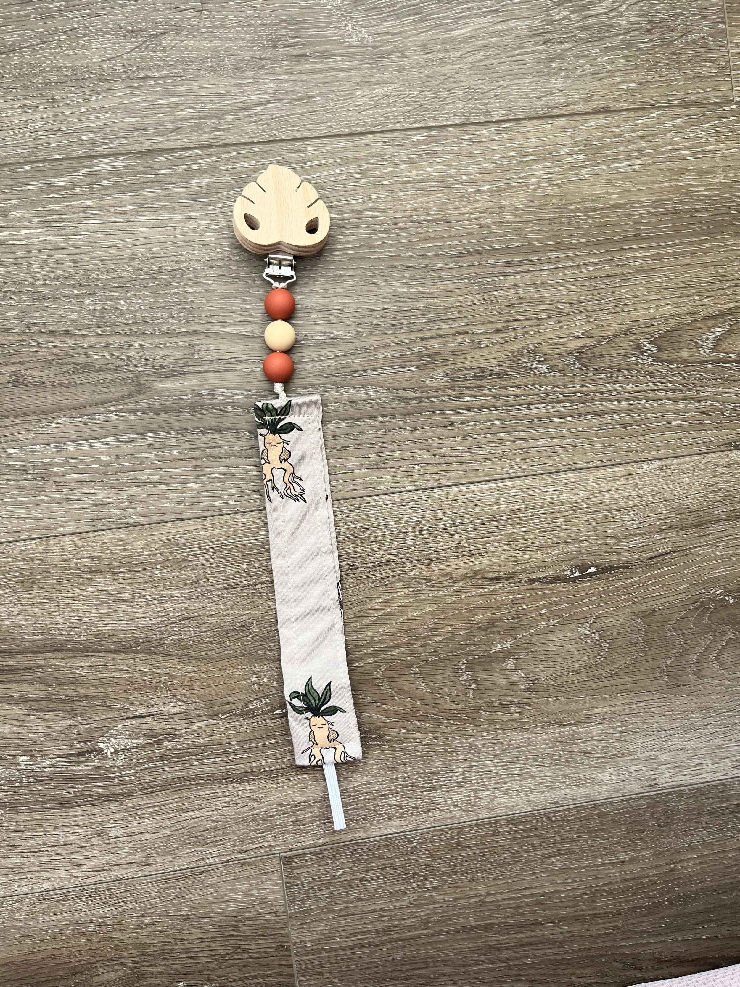 Harry Potter Herbology Pacifier Clip
