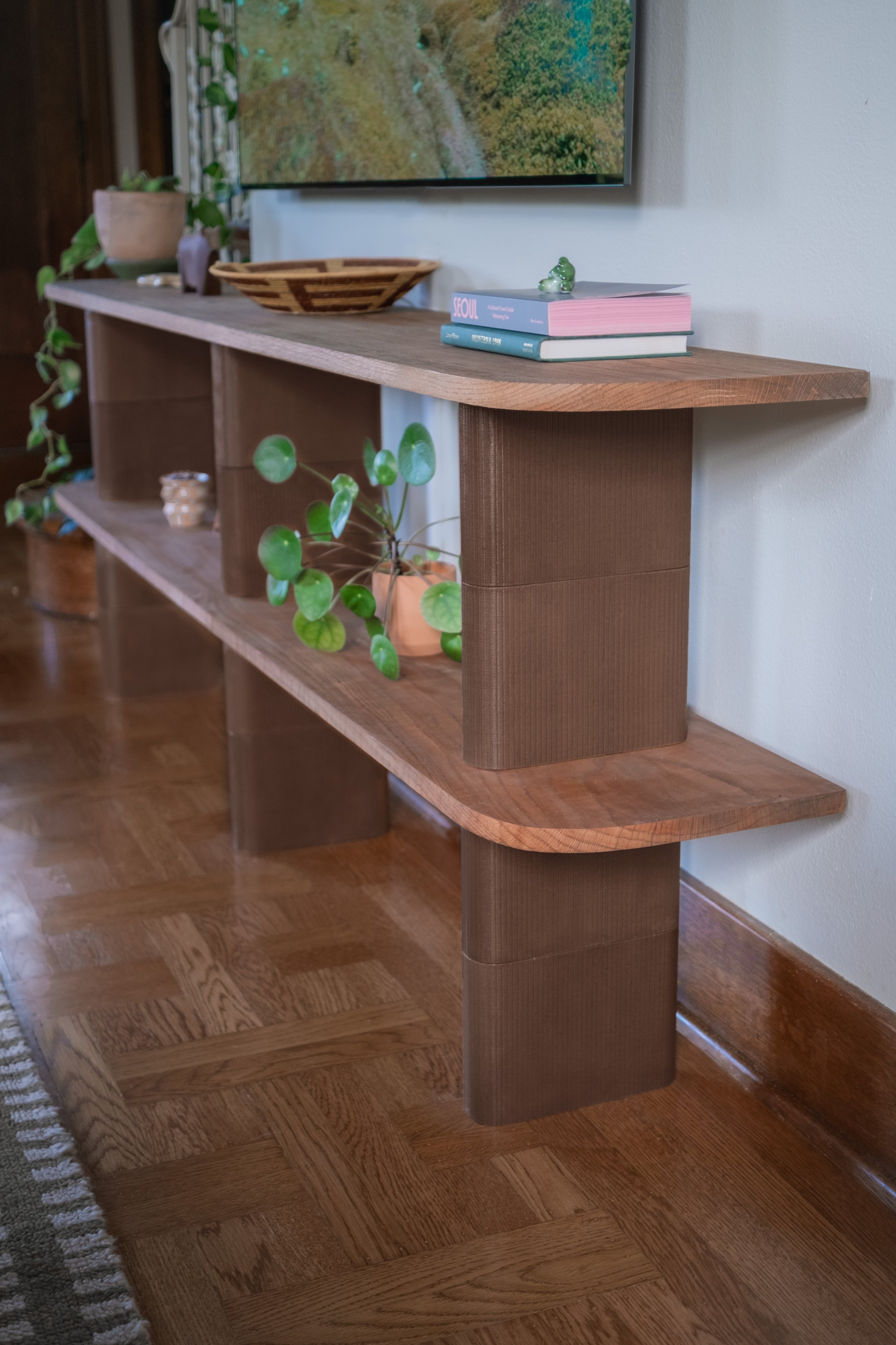 ConsoleShelfLegs_Angle01.jpg