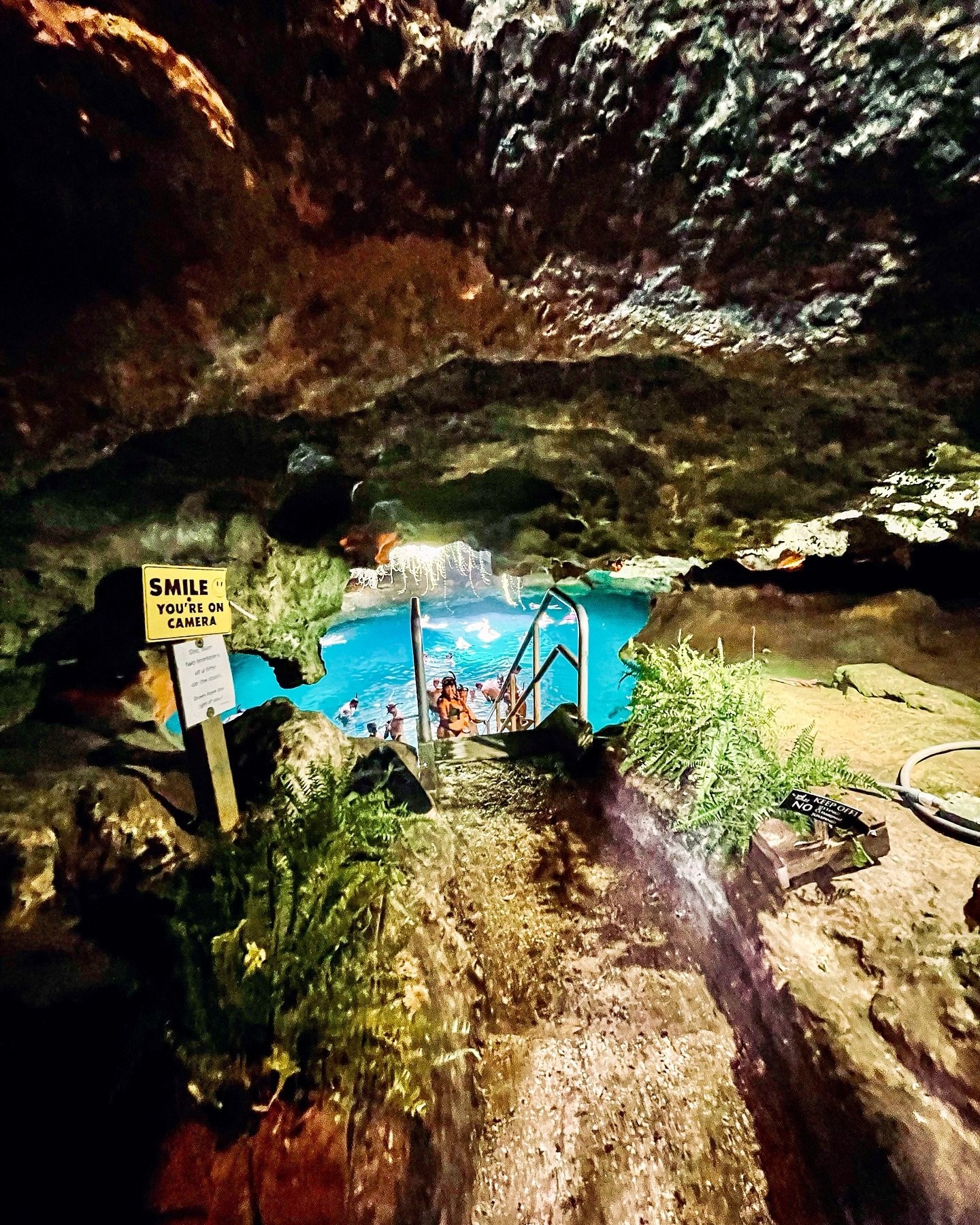 Devil&rsquo;s Den has been a trap for centuries - with a round hole for unsuspecting mammals and humans to stumble into (and no easy way to climb out), their bodies accumulated on the floor of the sinkhole and slowly, over time, fossilized. You can s