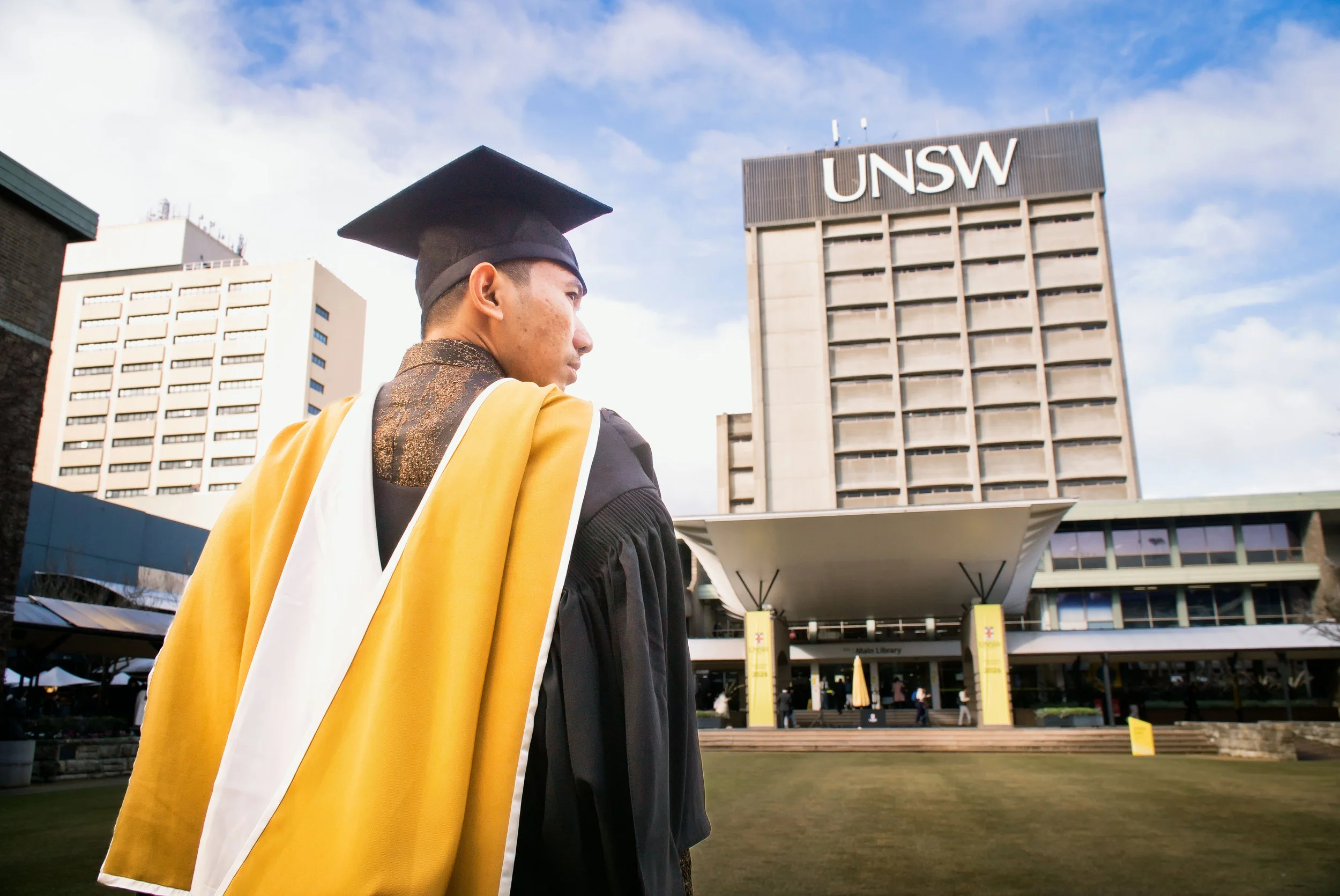 unsw-graduation-portrait-sunrise-photography-nathanael-jason.jpg