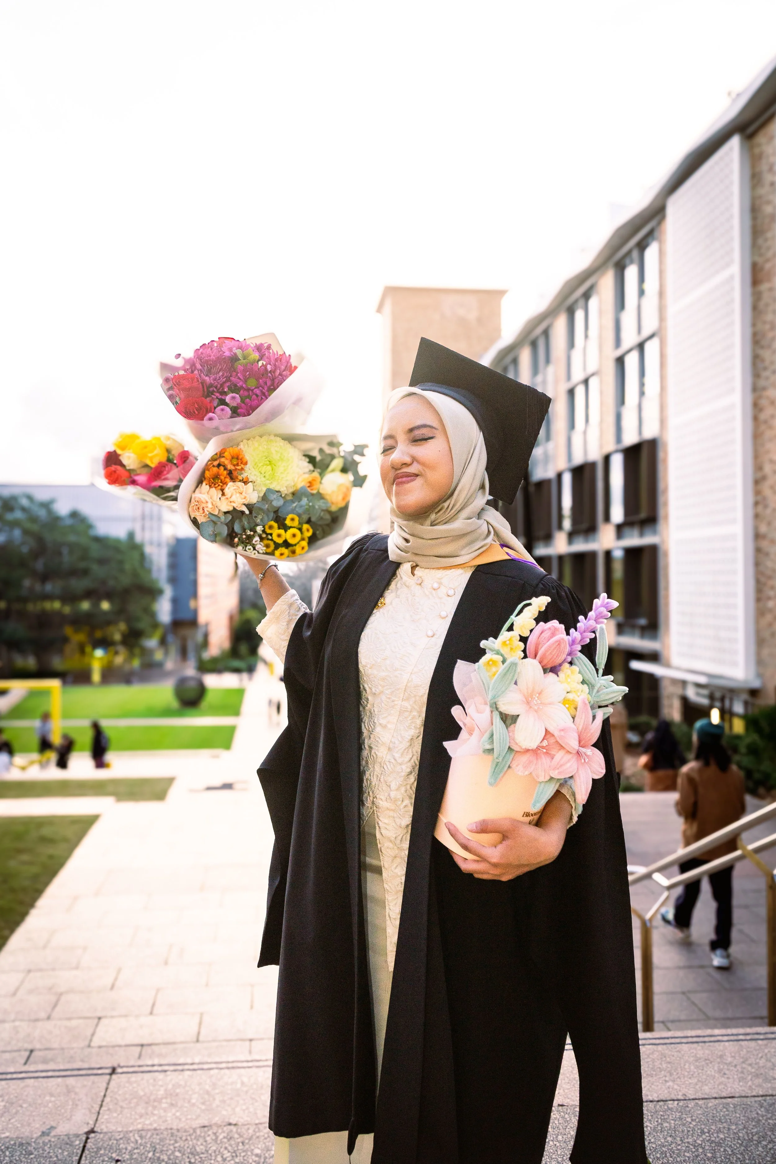 unsw-graduation-portrait-sunset-photography-walkaway-astri-nathanael-jason.jpg