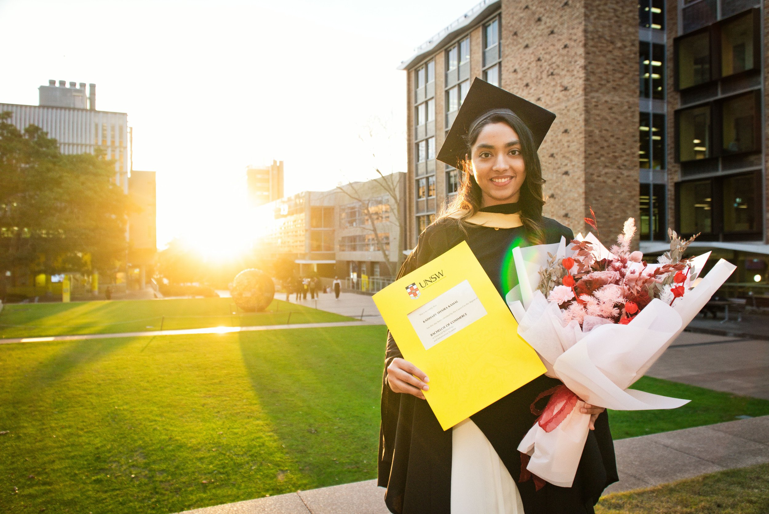 unsw-graduation-portrait-sunset-photography-nathanael-jason.jpg