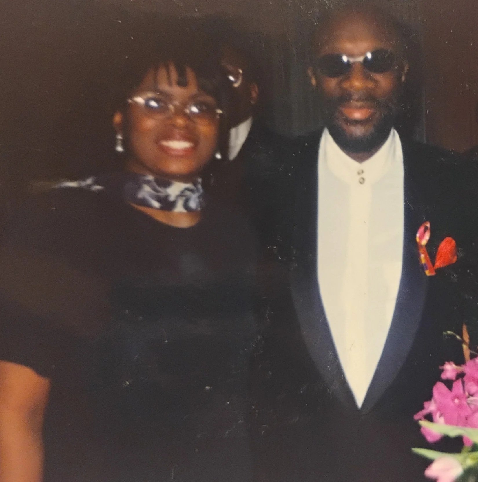 Sai+and+Isaac+Hayes.jpg