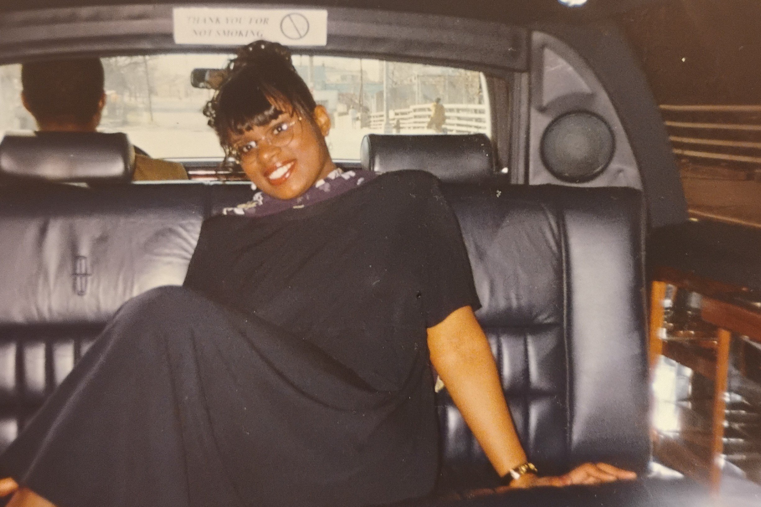 Sai in Limo.jpg