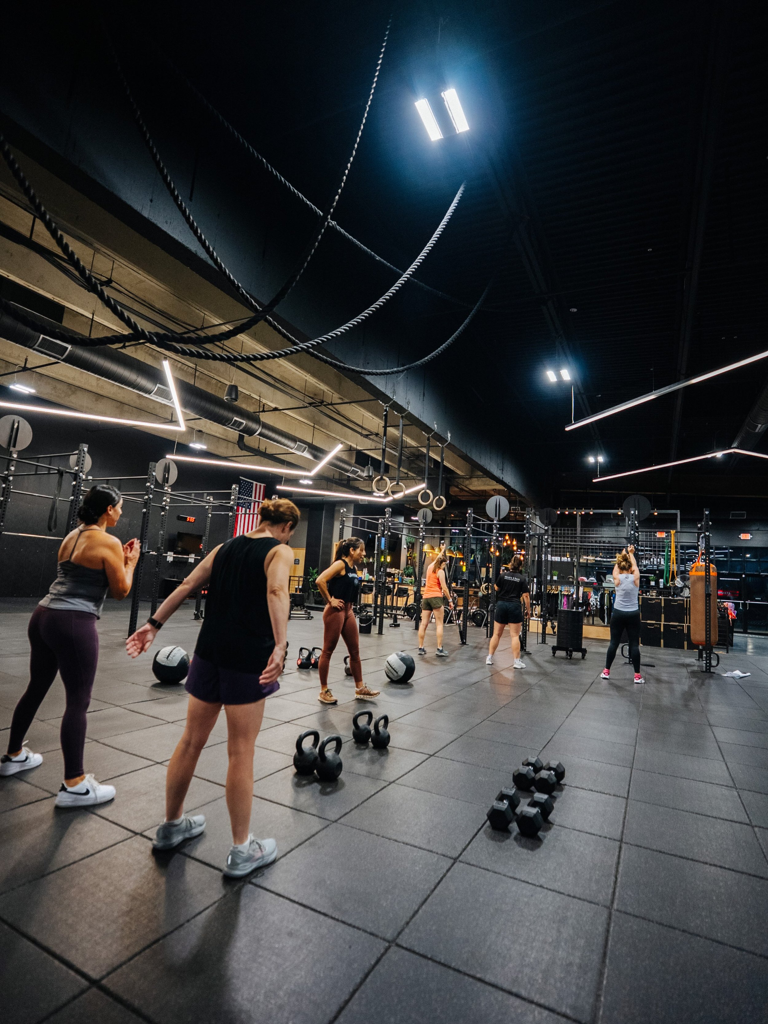 SWEAT LAB - 5:30am tues/thurs &amp; 4:30pm mon/wed 🥵

grind. sweat. burn. - the name says it all. this is your no-excuses, high-energy cardio blast designed to push limits and leave you dripping. we&rsquo;re talking heart-pounding beats, nonstop mov