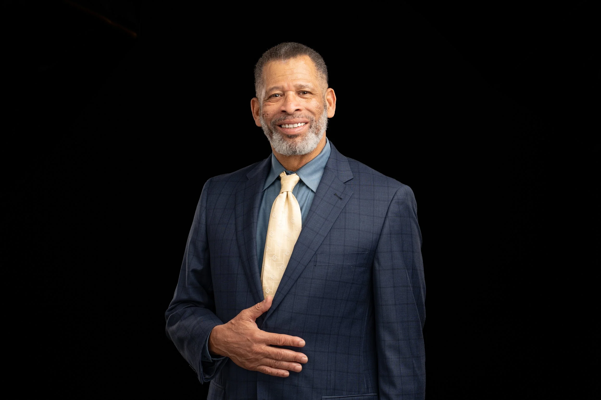Headshots-18.jpg
