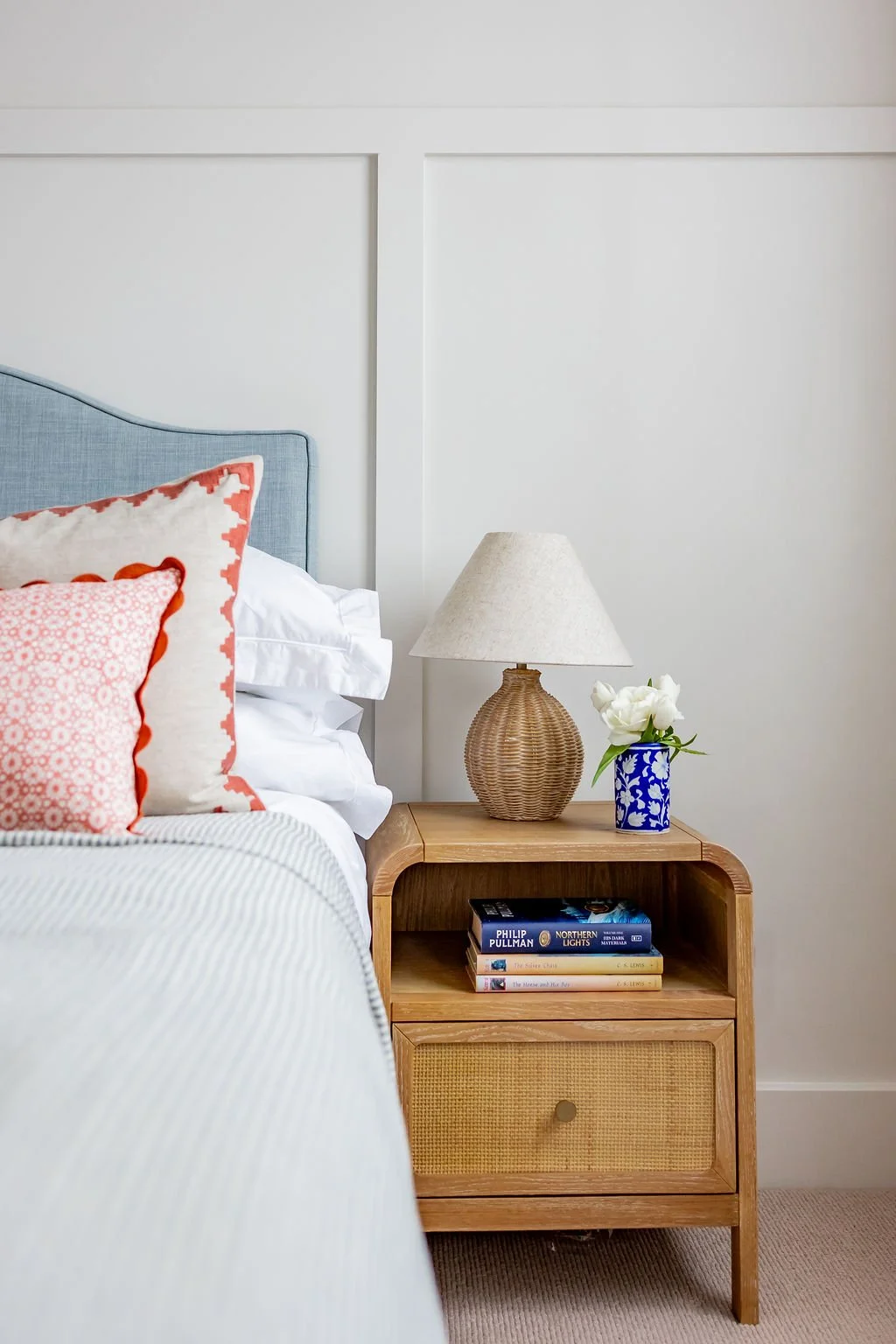 15.Beresford_Butler_Interior_Design_Barnes_SW13_TeenageGirls_DressBedroom.jpg