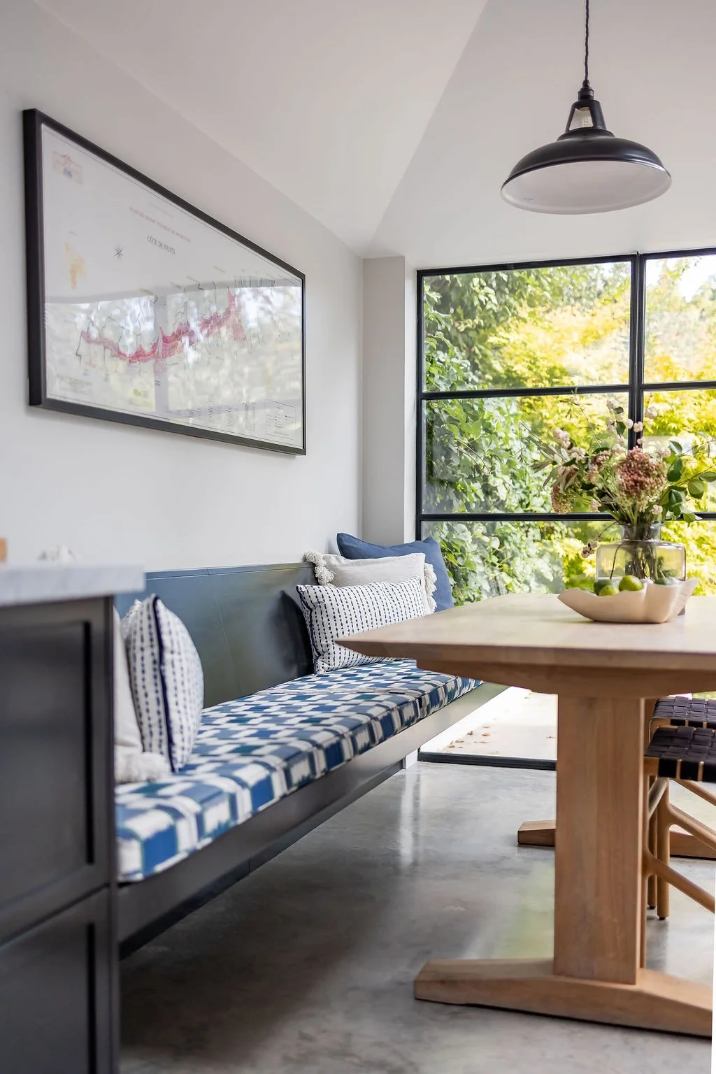 5.Beresford_Butler_Barnes_benchseating_christopherFarr.JPG