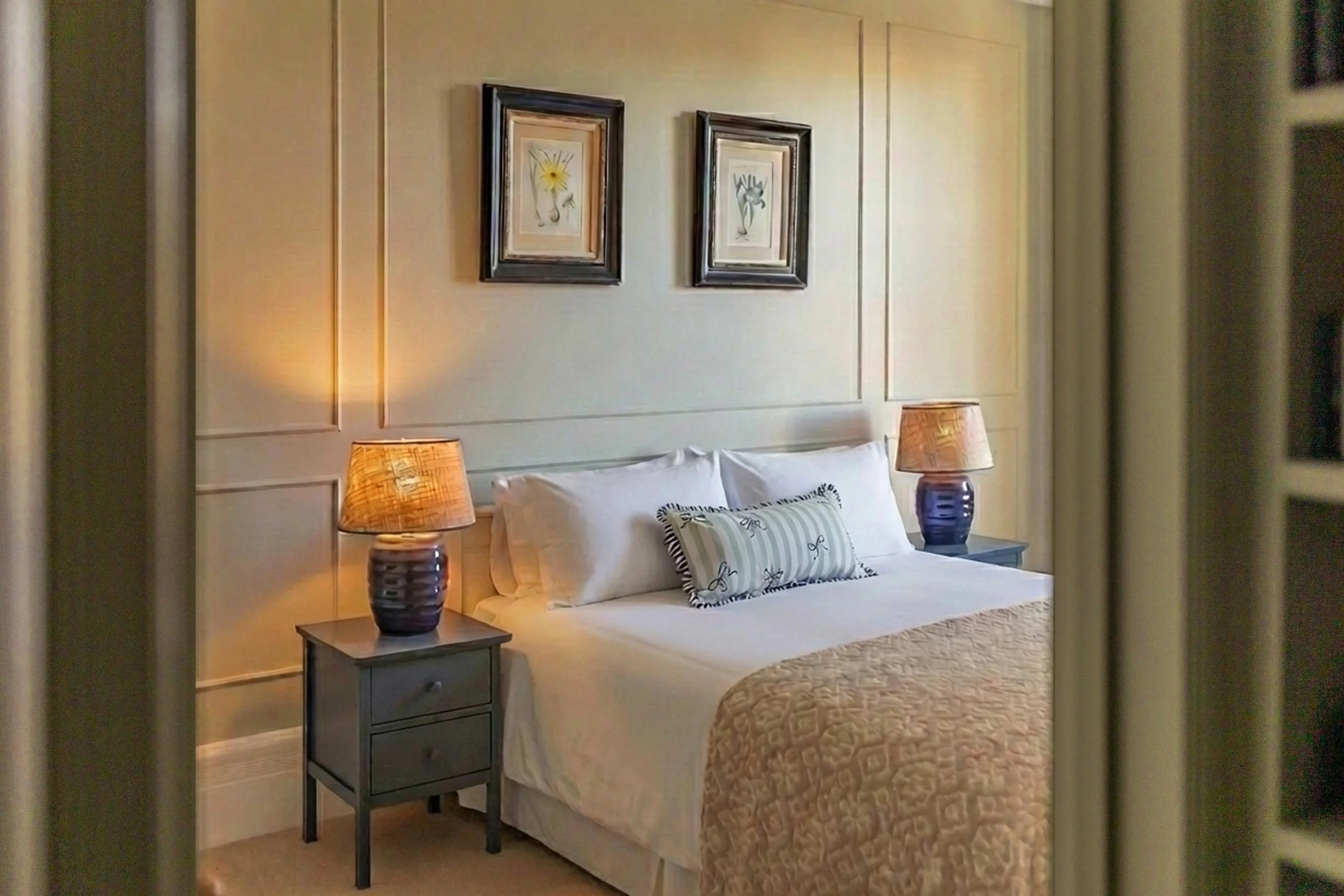 BeresfordButler_Interiors_GuestRoom_Sw13.jpg