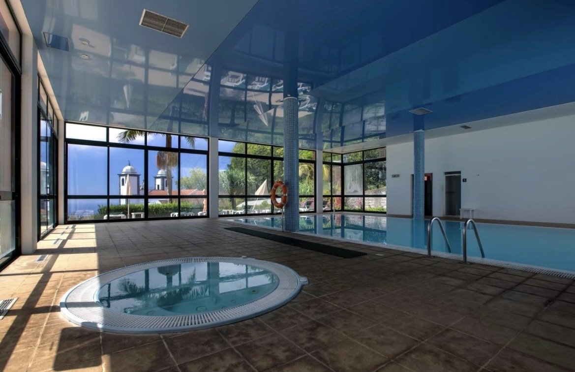 Madeira Monte Hotel Pool.jpg