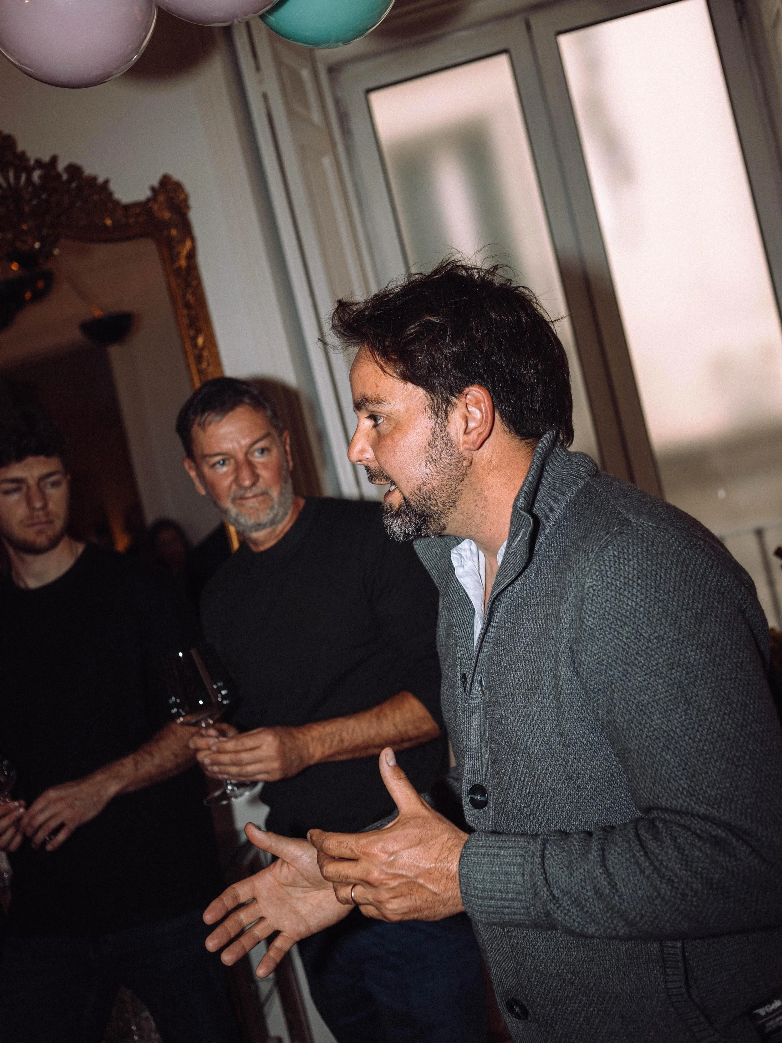 BEBER LA TIERRA con German Masera de Escala Humana, Matias Michelini y Paula Michelini. 

Abrimos nuestras puertas en Madrid, de la mano de dos de nuestras bodegas. 

Beber juntos y hablar de lo que nos une. El VINO. 

#enolata #enolatawines #elotrov