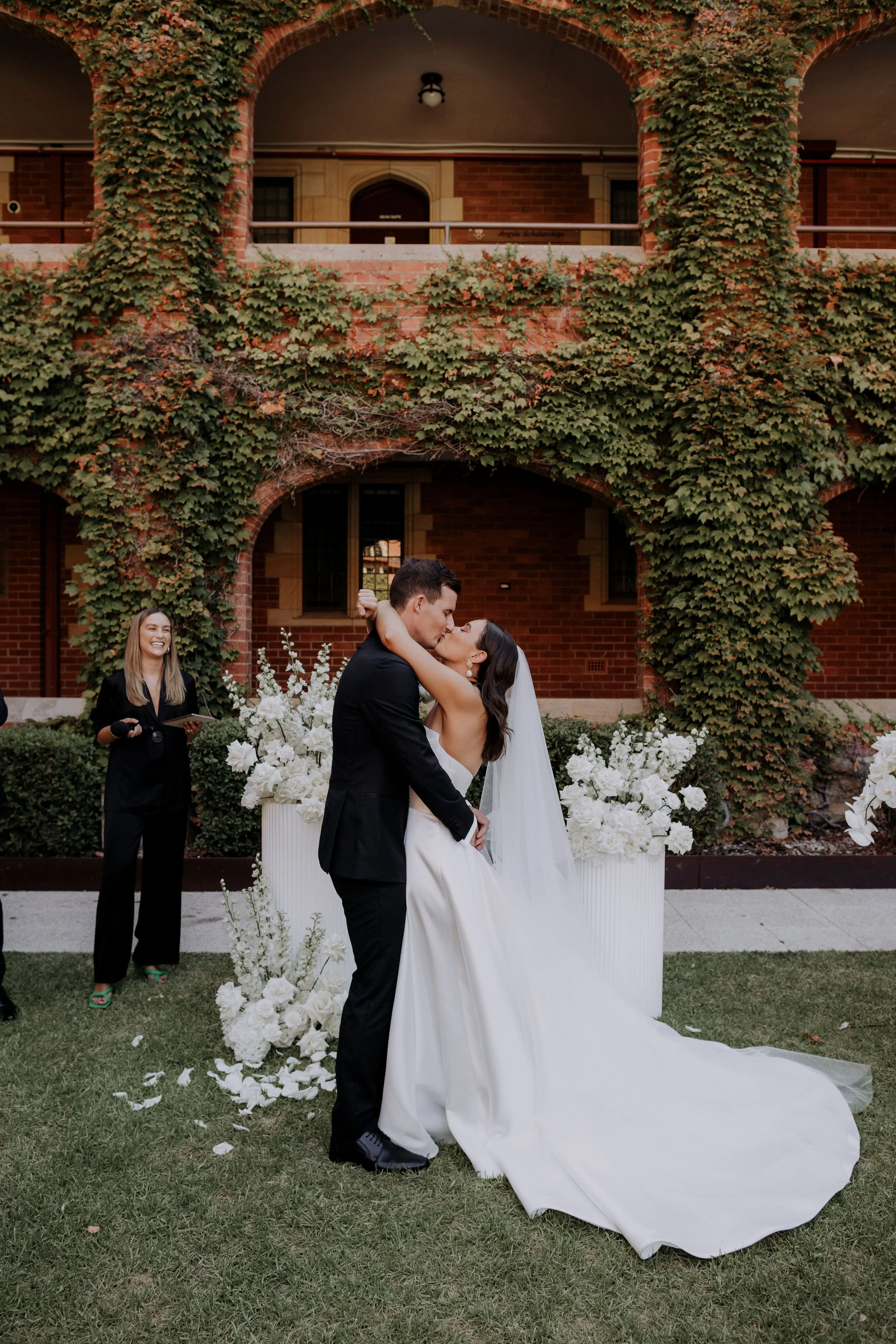 JAYDE&JOEL_SNEAK_130.JPG