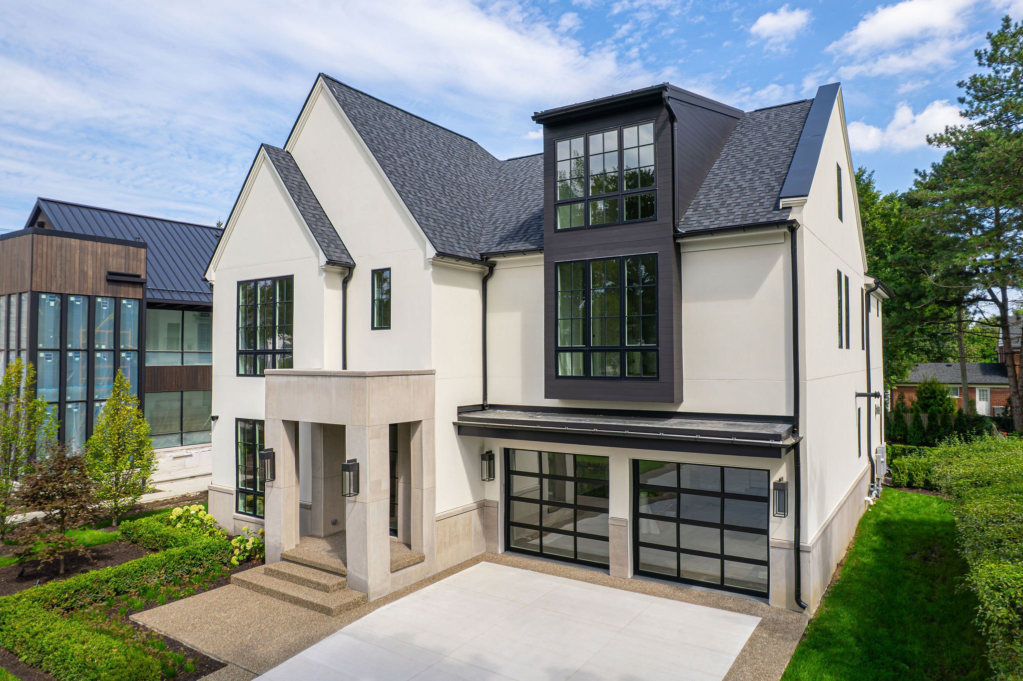 1084BrookwoodSt-6.jpg