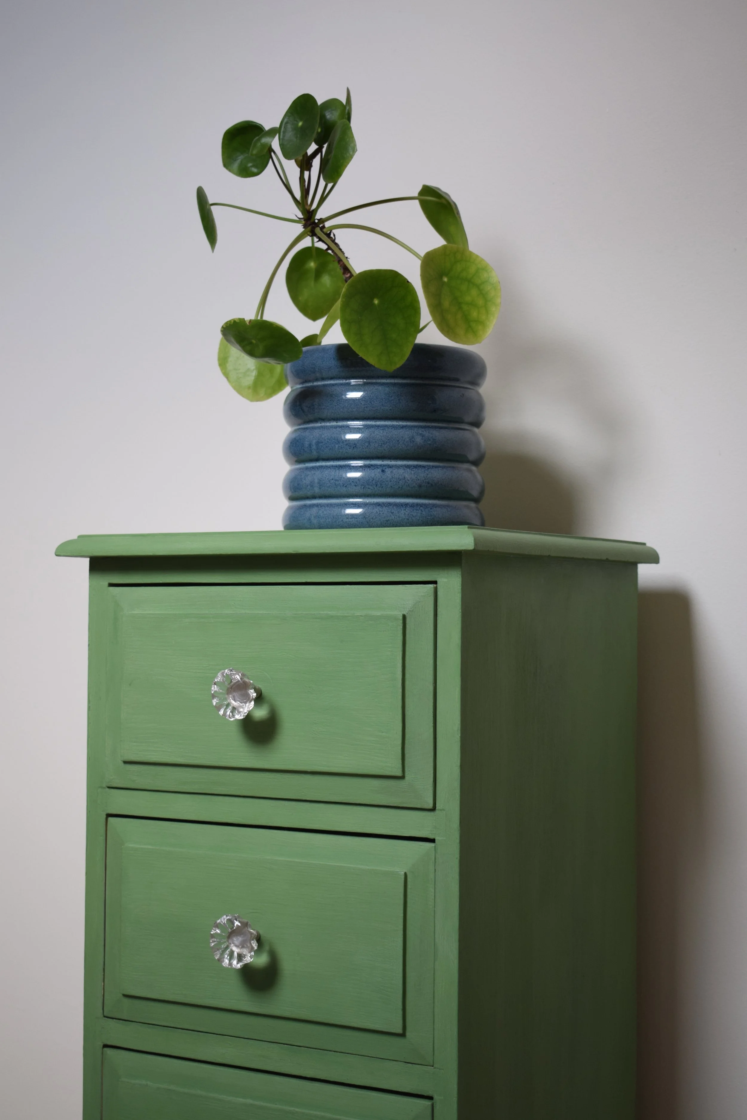 Capability Green Small Chest