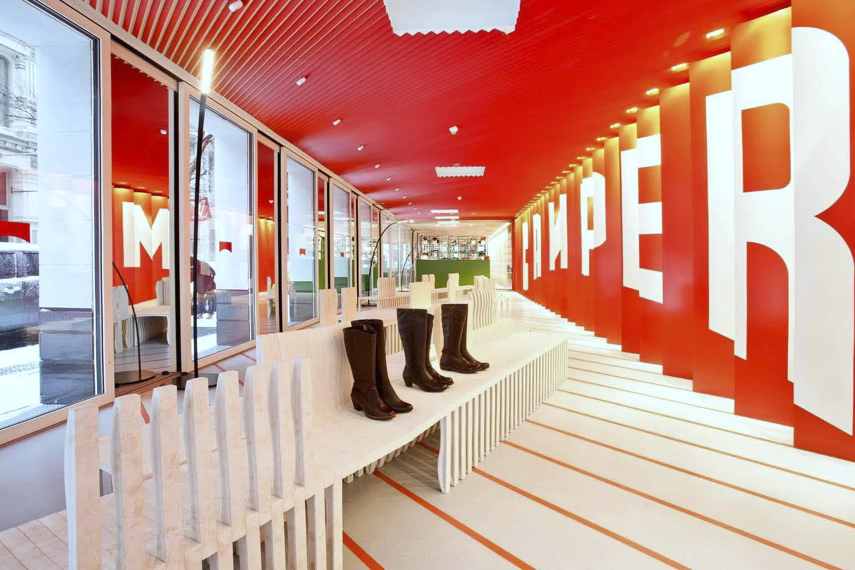 Retail Solutions - Branding