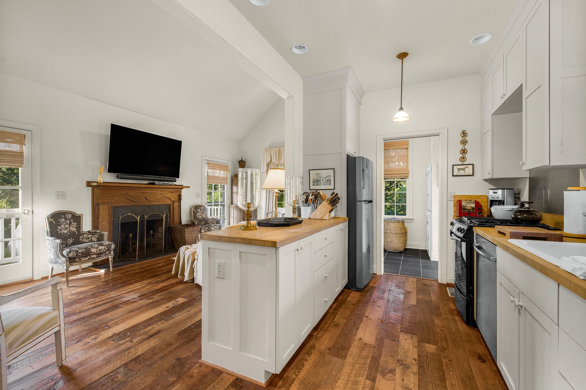 WF_GuestHouseInteriors-02.jpg