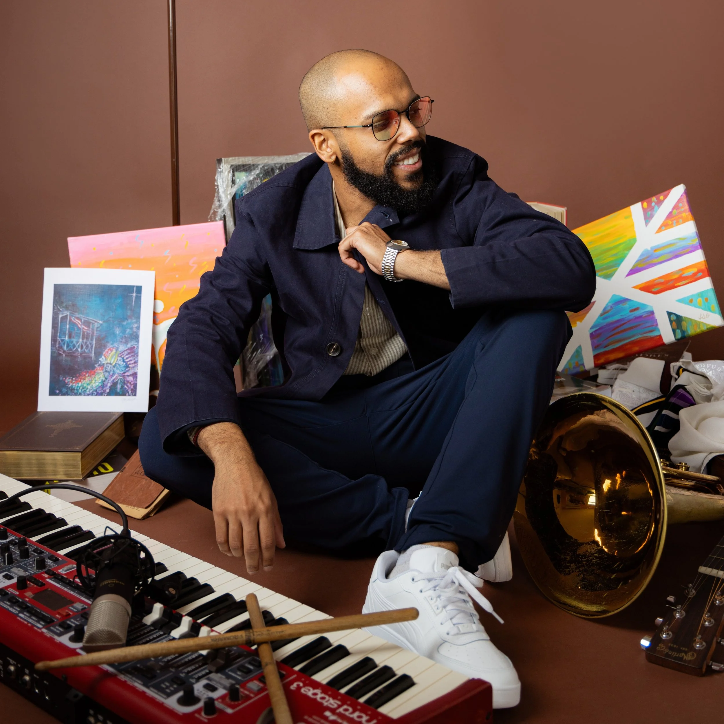 CONOCE A NUESTRO FUNDADOR

Luis Samuel Ortiz Torres

Educador musical, m&uacute;sico, investigador y gestor cultural puertorrique&ntilde;o, y cofundador de Renova Cultura Institute.

Su trabajo nace de una inquietud fundamental: &iquest;c&oacute;mo p
