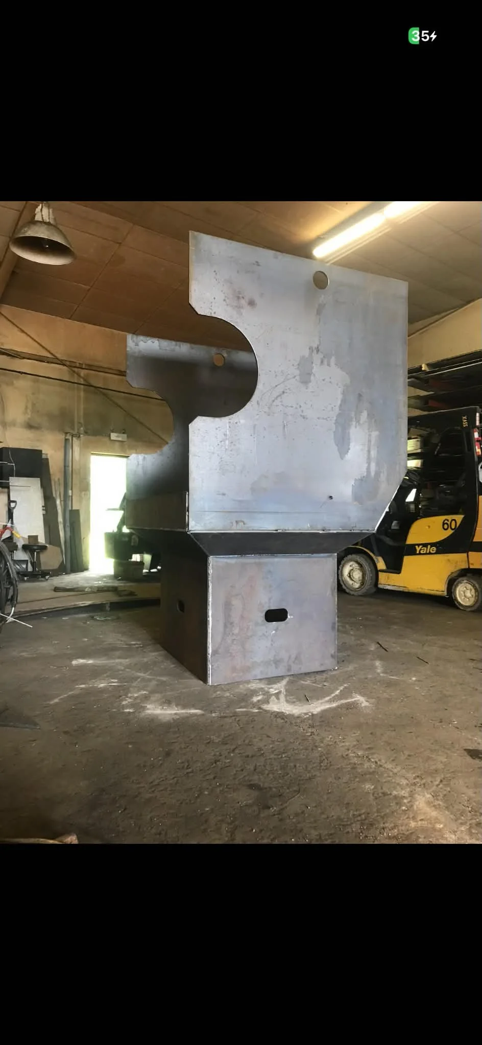 Conveyor chute build
