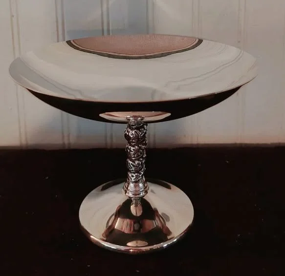 Silver-plated pedestal dish made in Spain