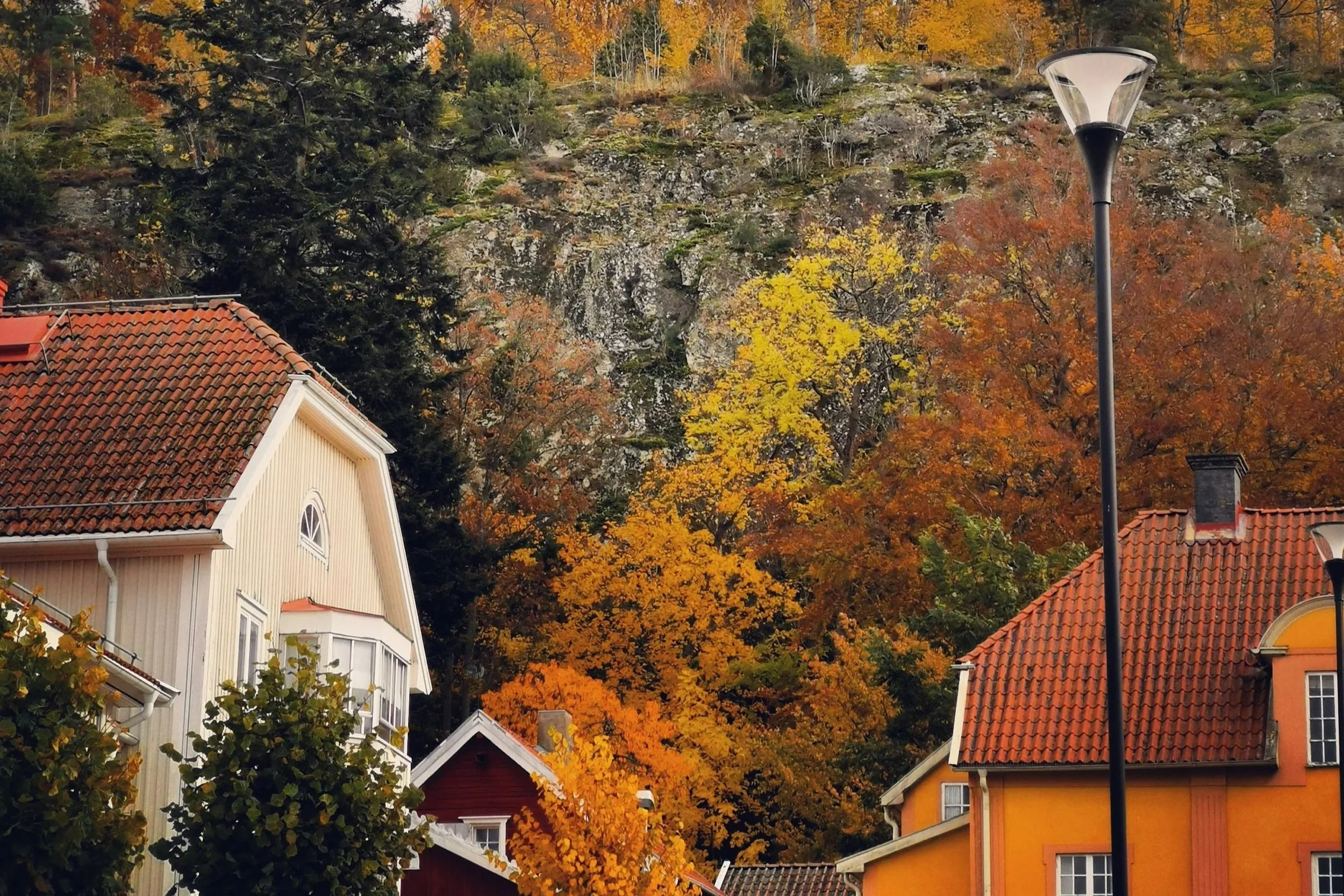 A cosy sleepy town in northern Sweden, taken with a Huawei Mate 30 Pro