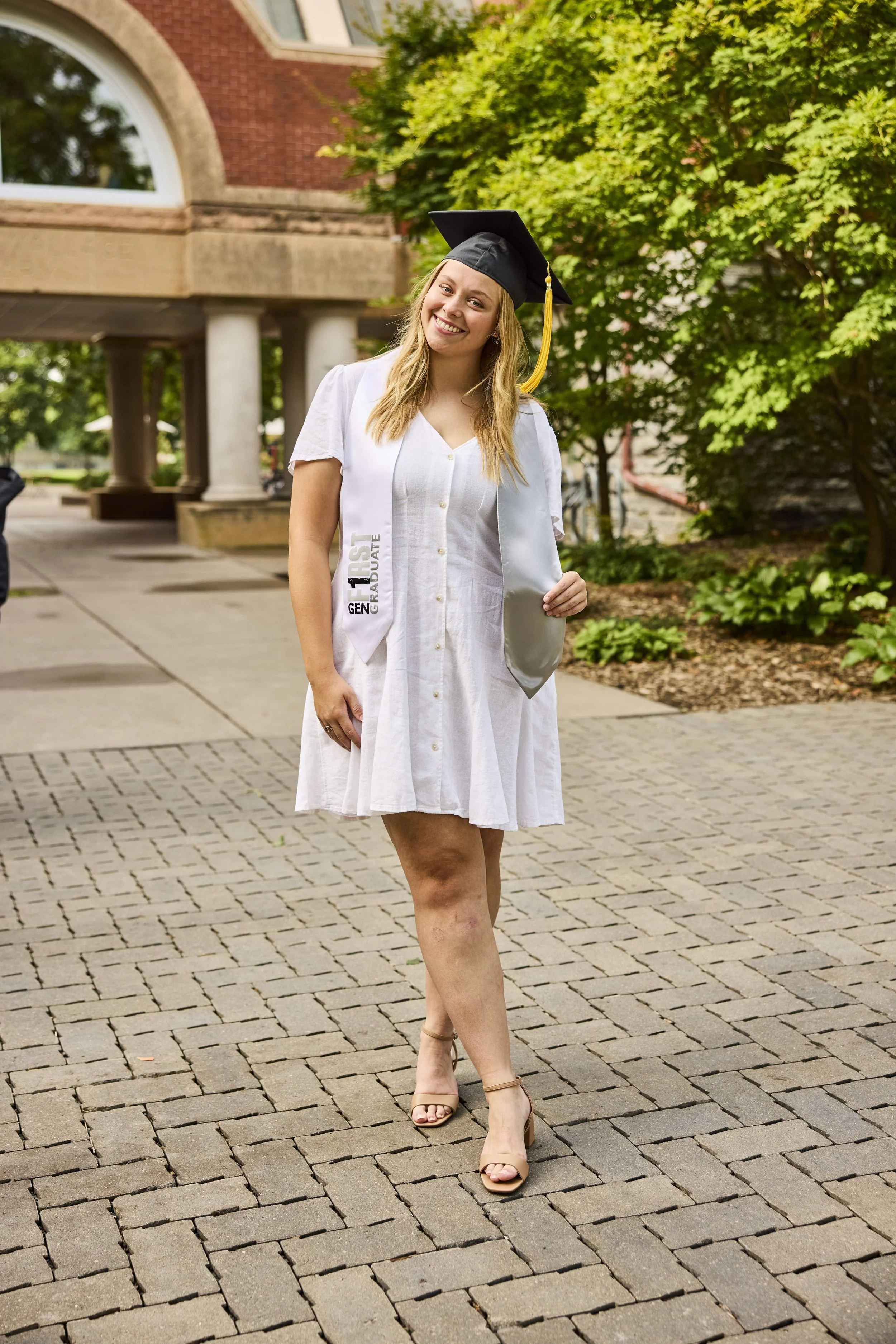 Jostens_CollegeRegalia_0129.jpg