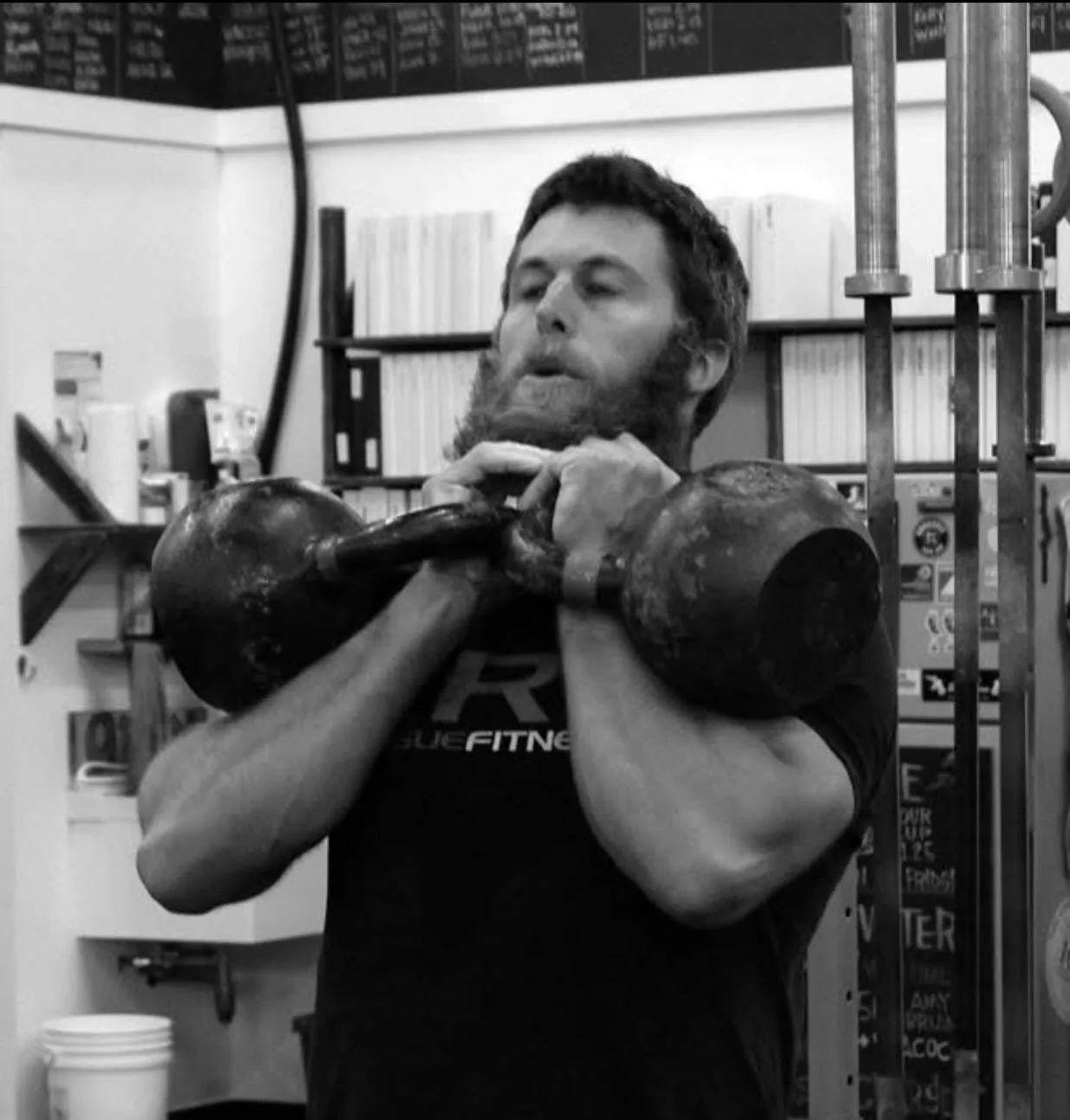 BREAKING NEWS 📢

Join guest coach and local celebrity @jonnycakels for a pop-up kettlebell class this Wednesday at 6 PM. Expect a straightforward, no-frills workout built around one of the best tools in the gym.

Drop-ins welcome!

#cfca4life #fitne