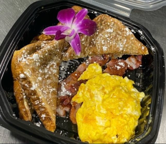 French Toast breakfast platter.png
