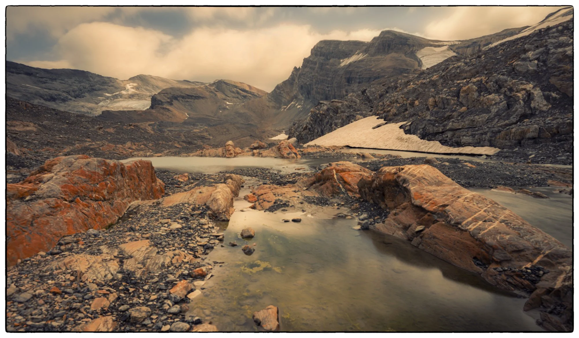 Hiking by the Bow Lake Alpine Hut.