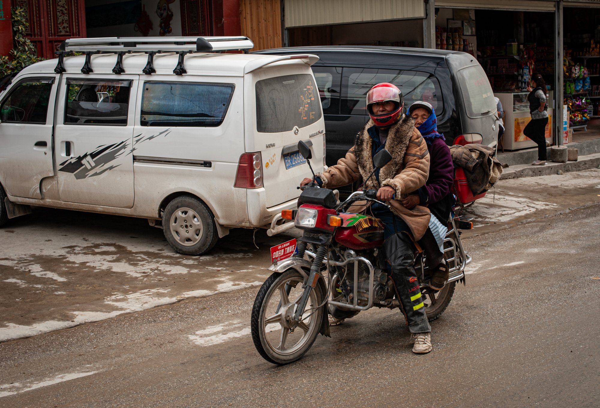 2011_china_huanlong_20.jpg