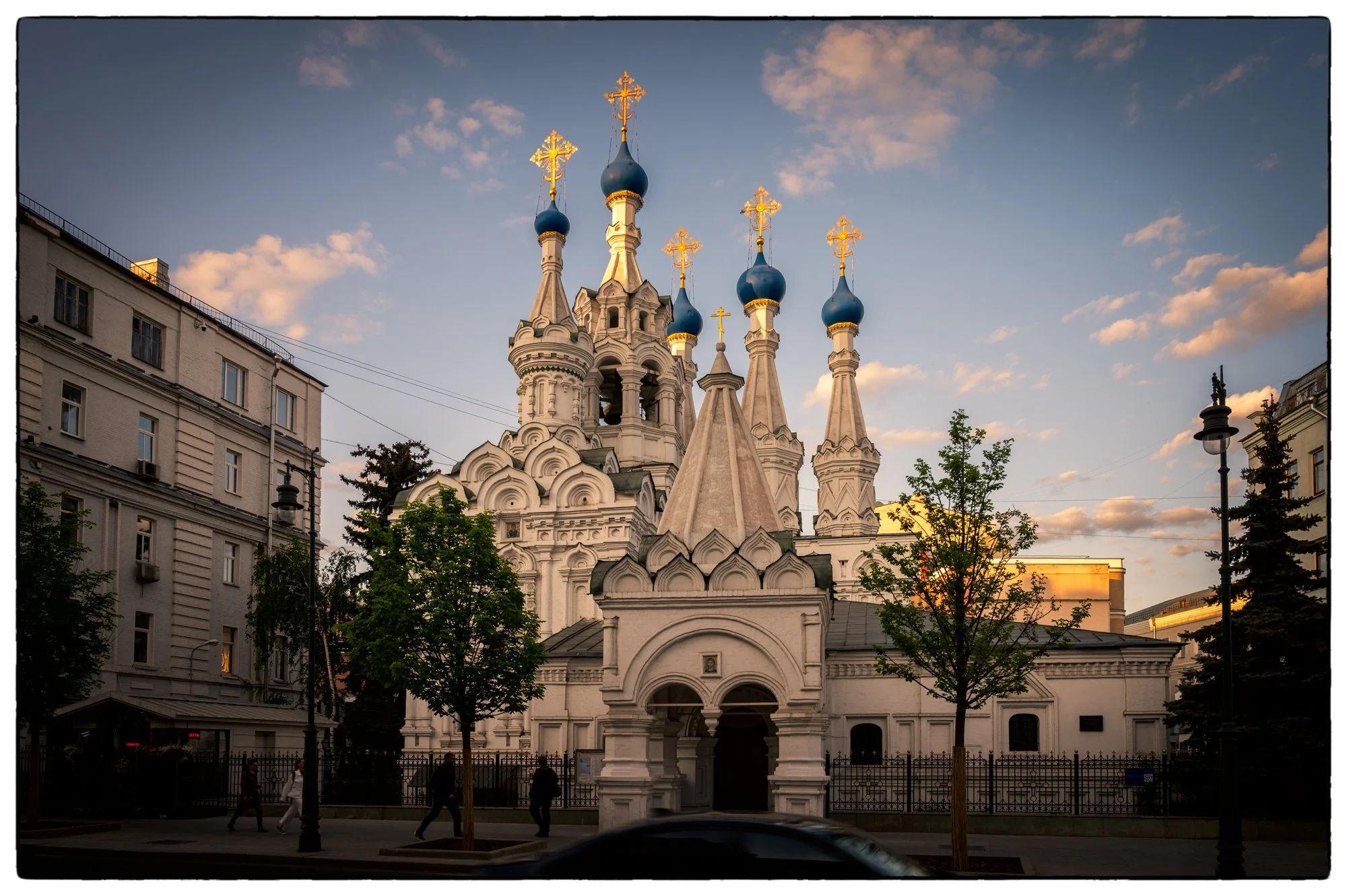 Walking the streets of Moscow, pass another beautiful church 