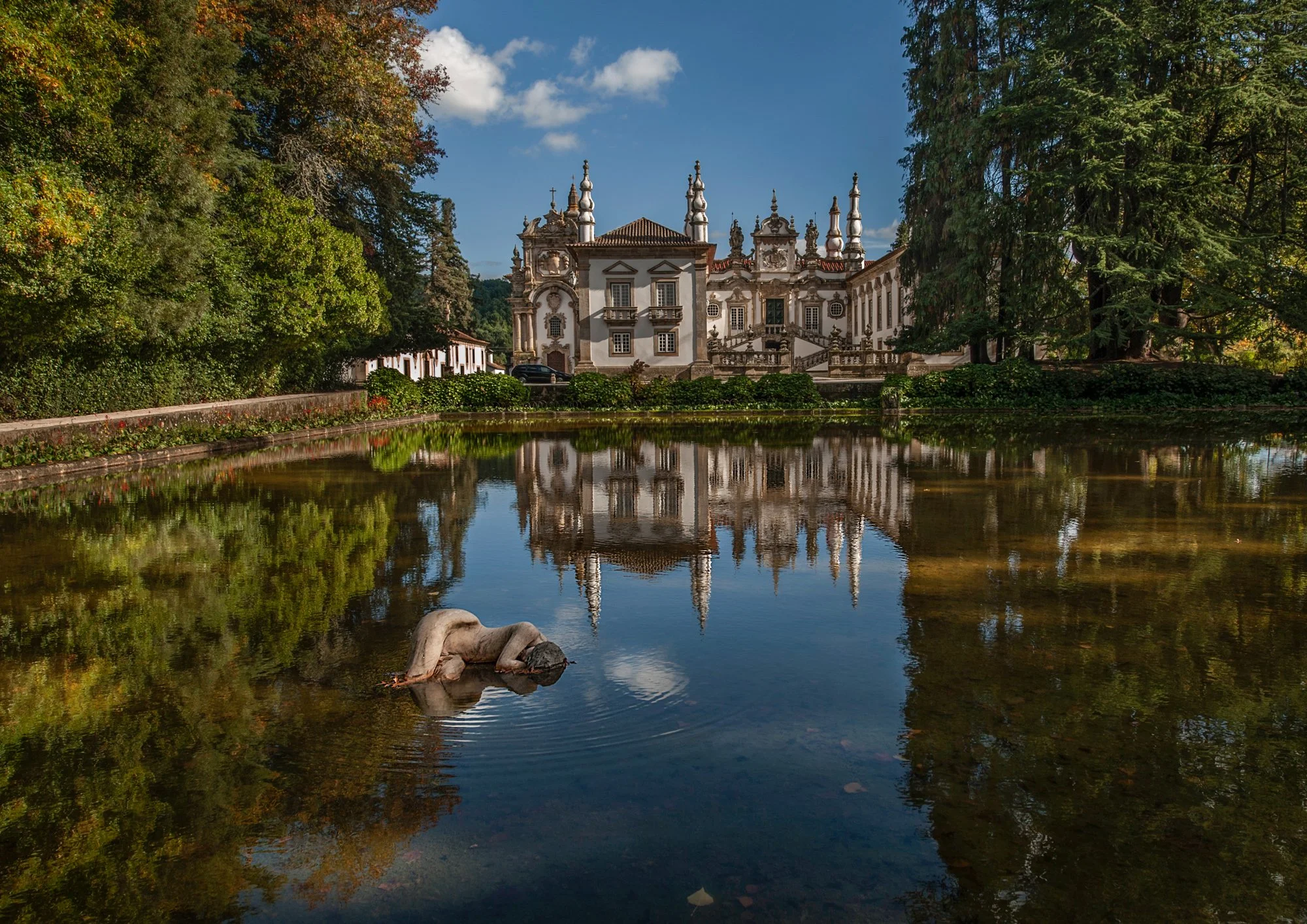 Aregos. Casa Mateus.