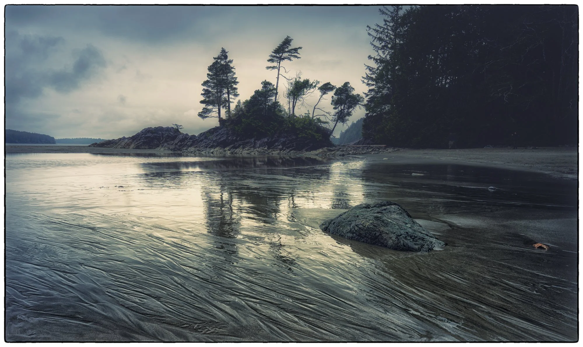 Tonquin Beach