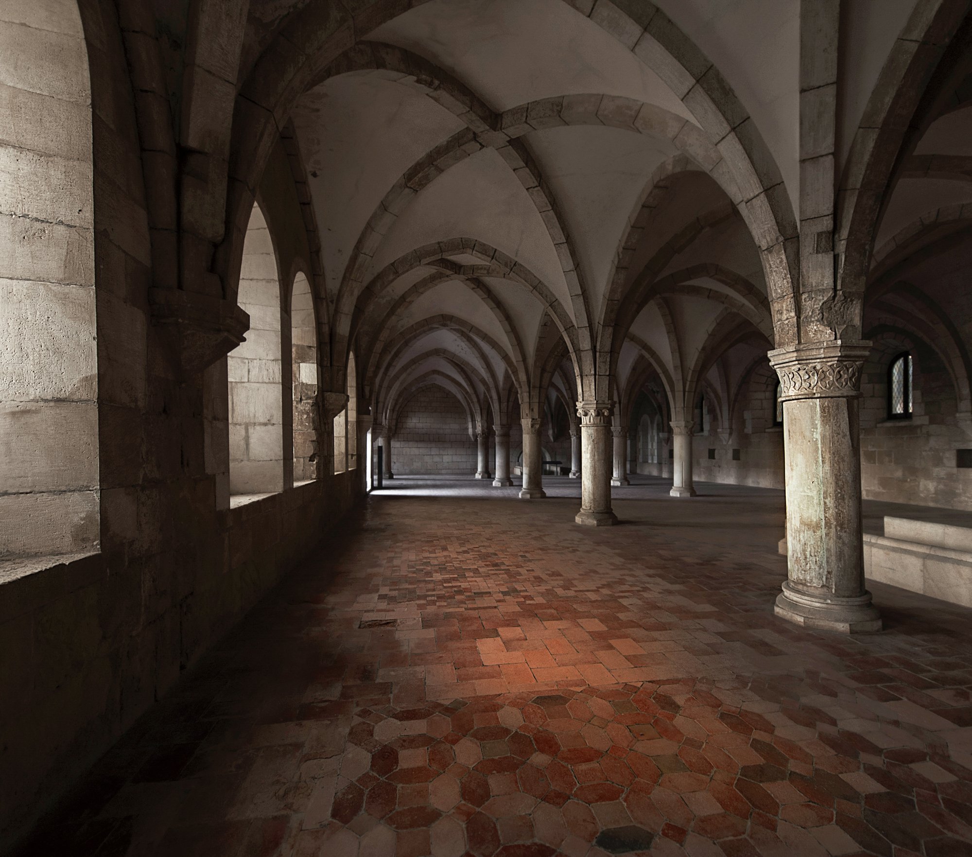  The Monastery of Santa Maria d'Alcobaça. Galleries.