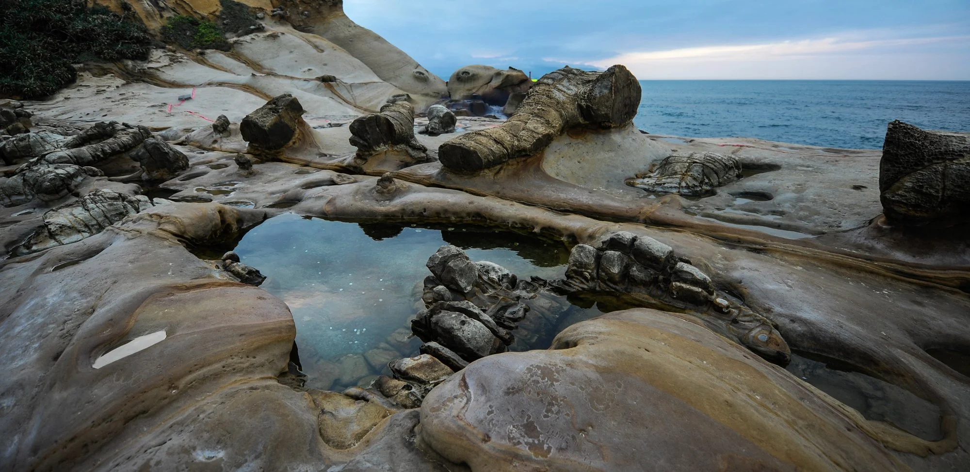 Yehliu Geopark. Detail.