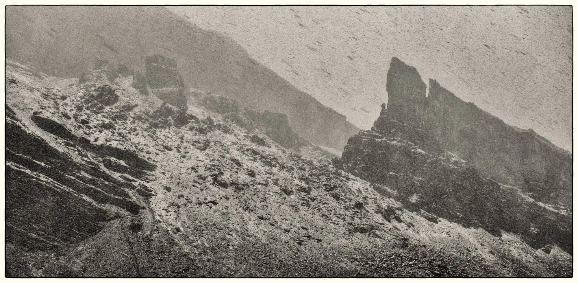 Ascending to the Merilin Ridge