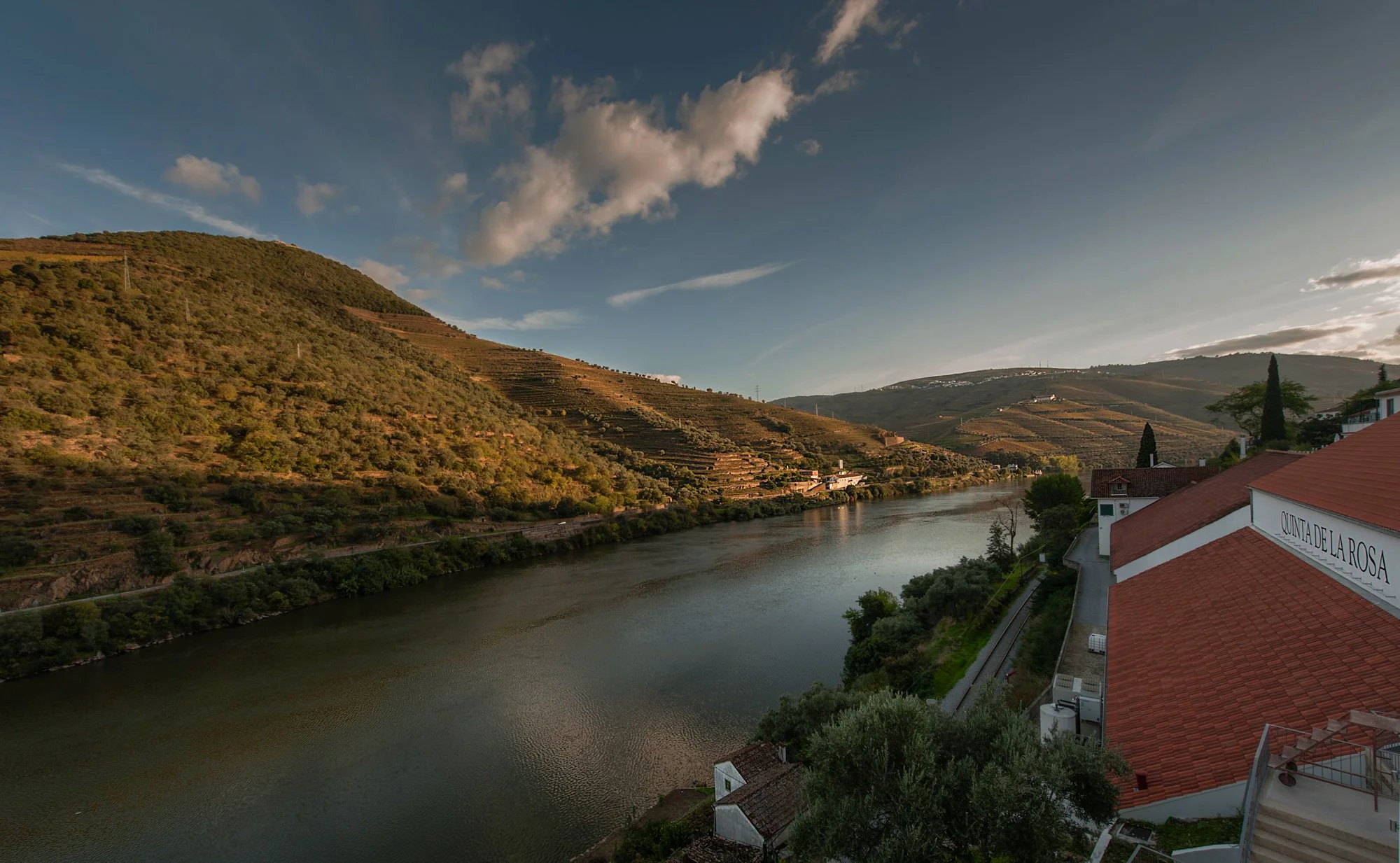 Quinta de la Rosa. This is the winery we stay. Castle and gardens