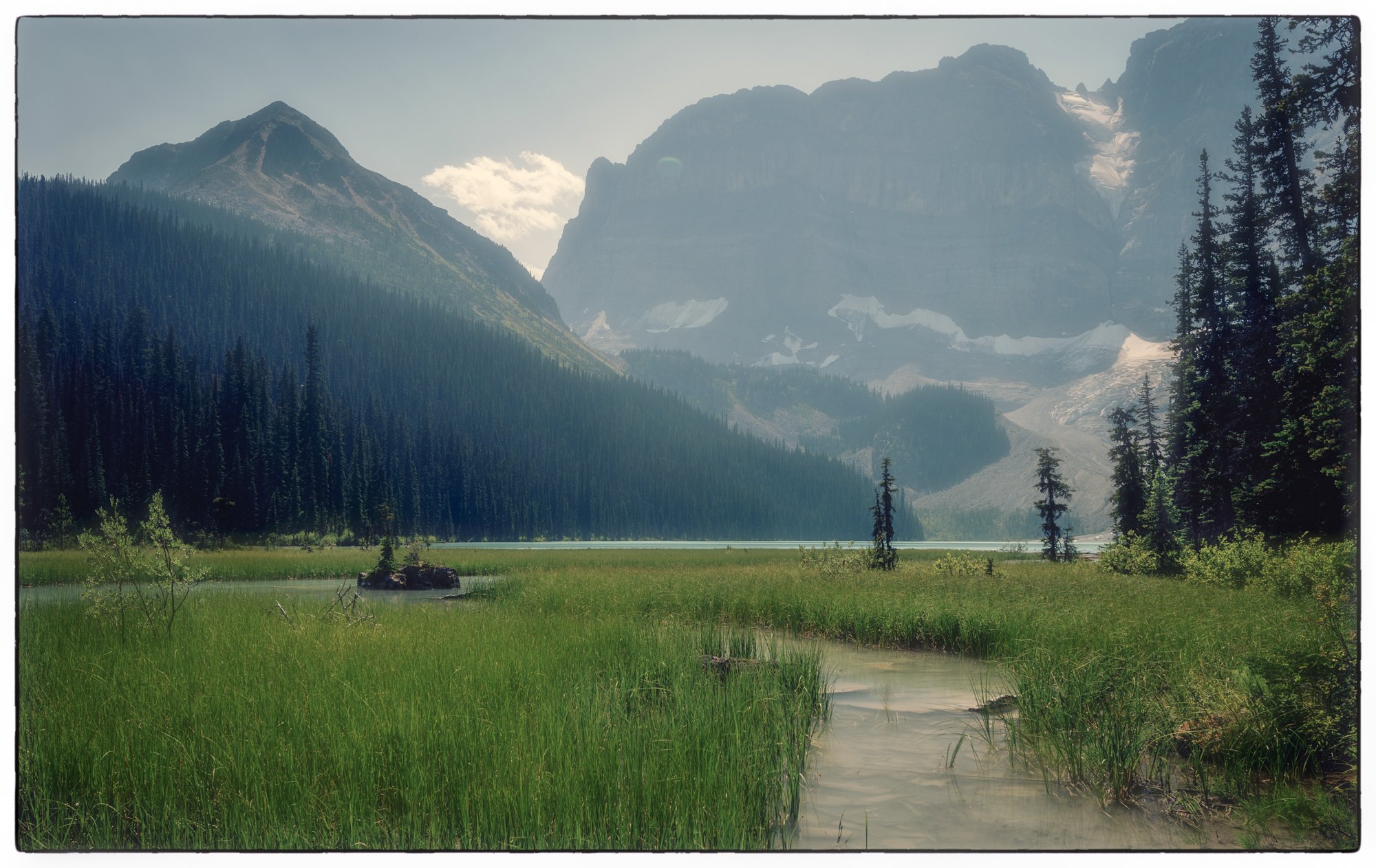 Cirque Lake about an hour short hike from the Waterfowl campground