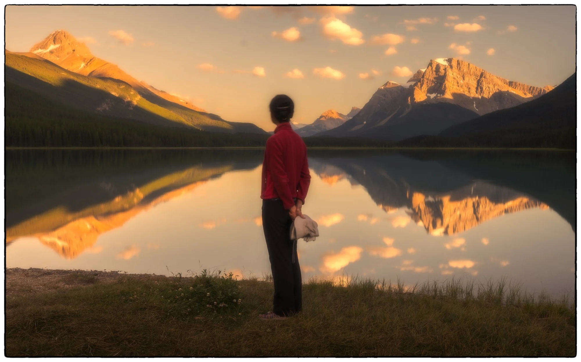 Sun Set on the Upper Waterfowl lake