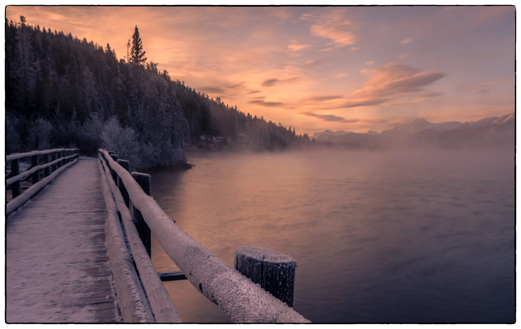 Pyramid Lake. Sunrise