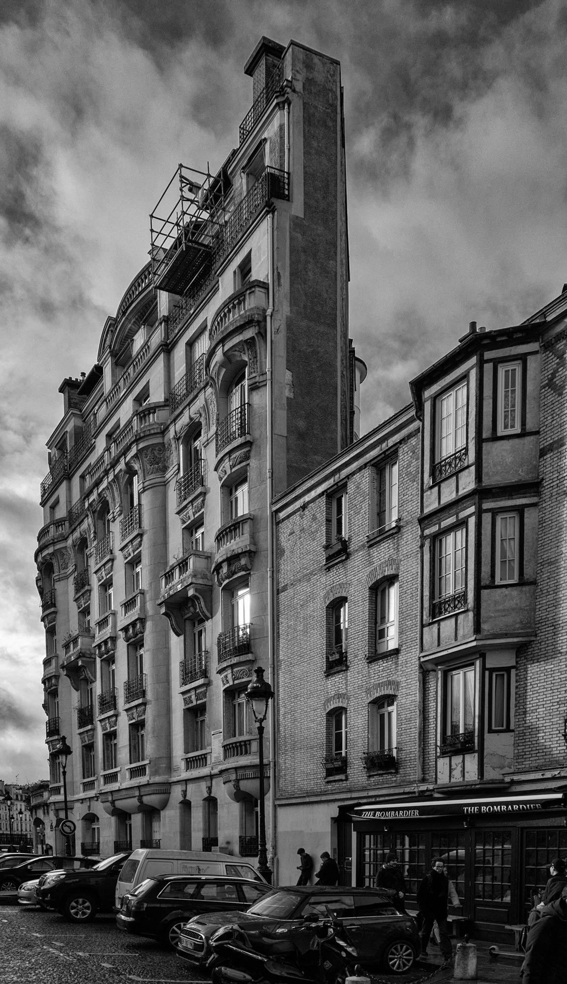 Paris, Walking the streets.