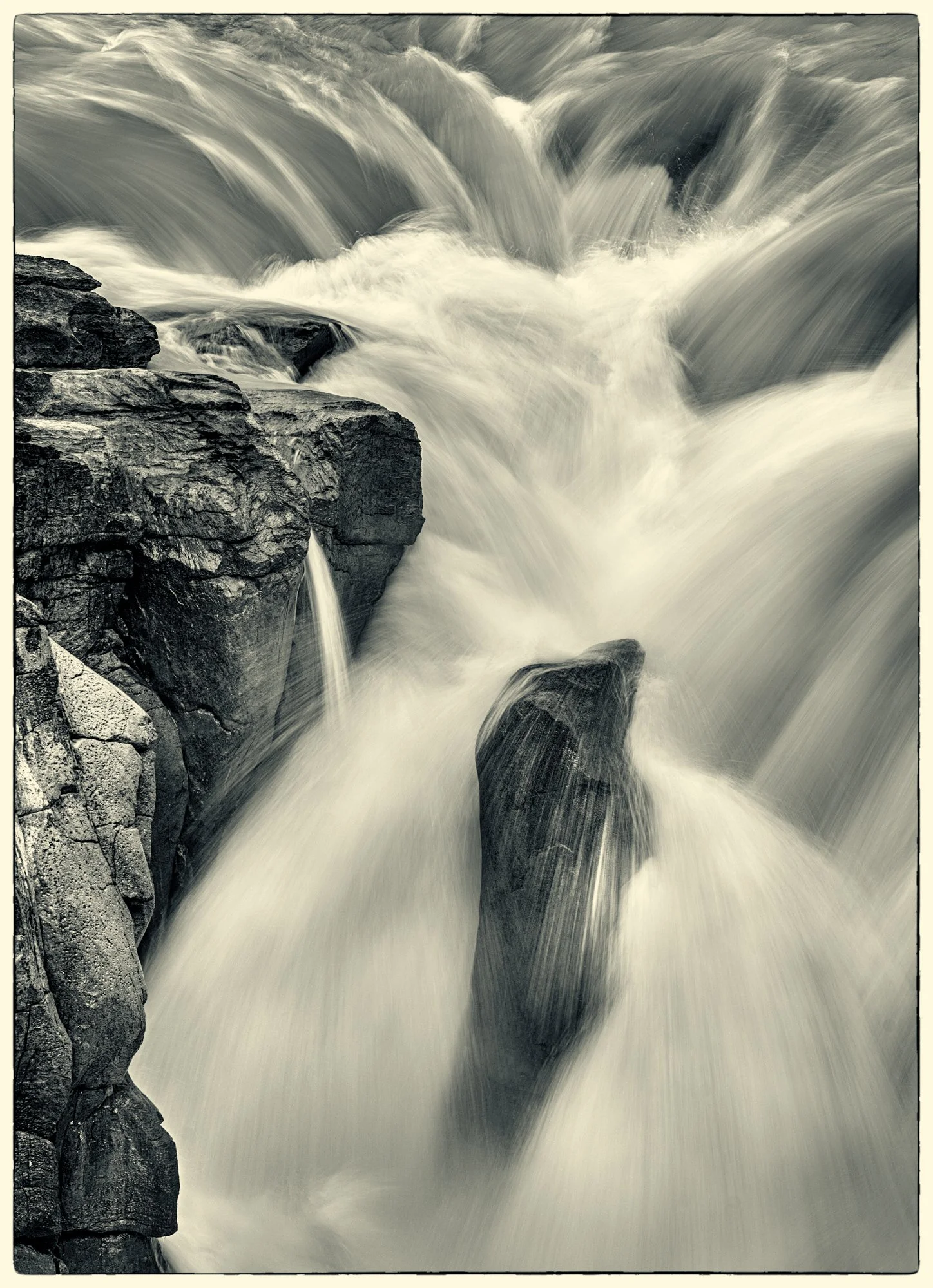 Sunwapta Falls. 