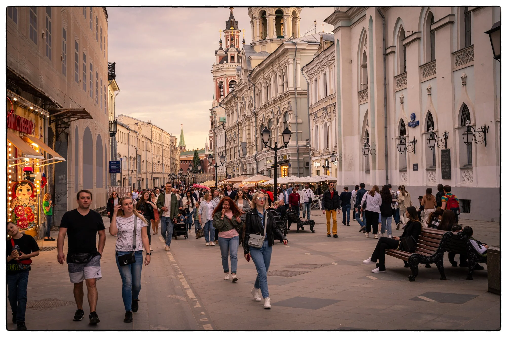 Nikolskaya Street. No cars. The crowds of tourists, restaurants and street performances