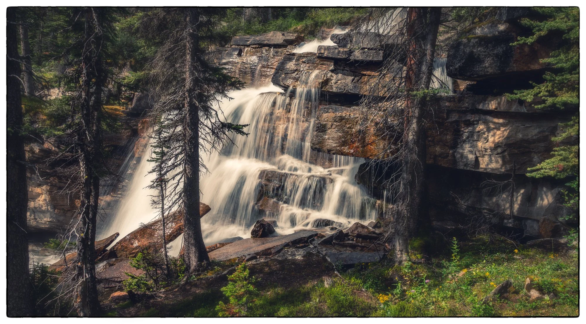 Amphitheatre hike, by the waterfalls.
