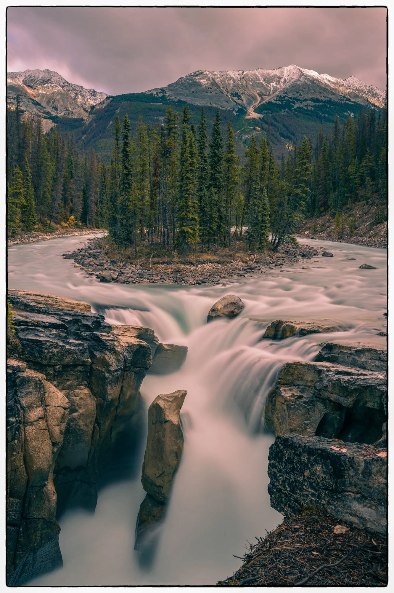 Sunwapta Falls. 