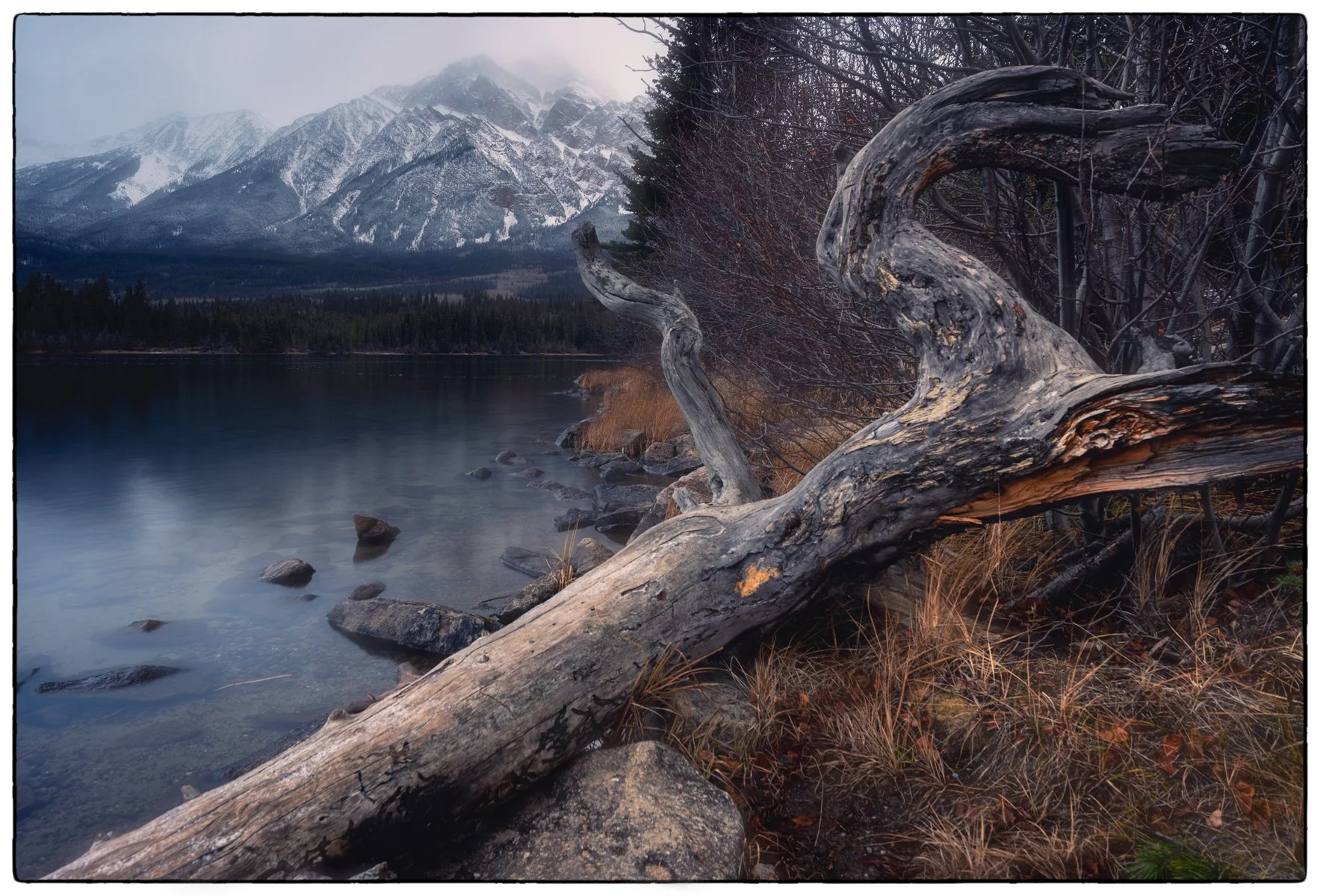  Pyramid lake