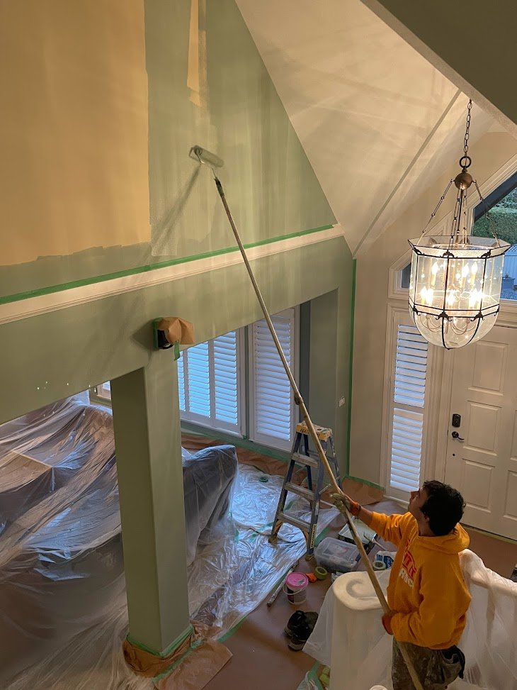 Cutting finished. Rolling out the 1st coat!