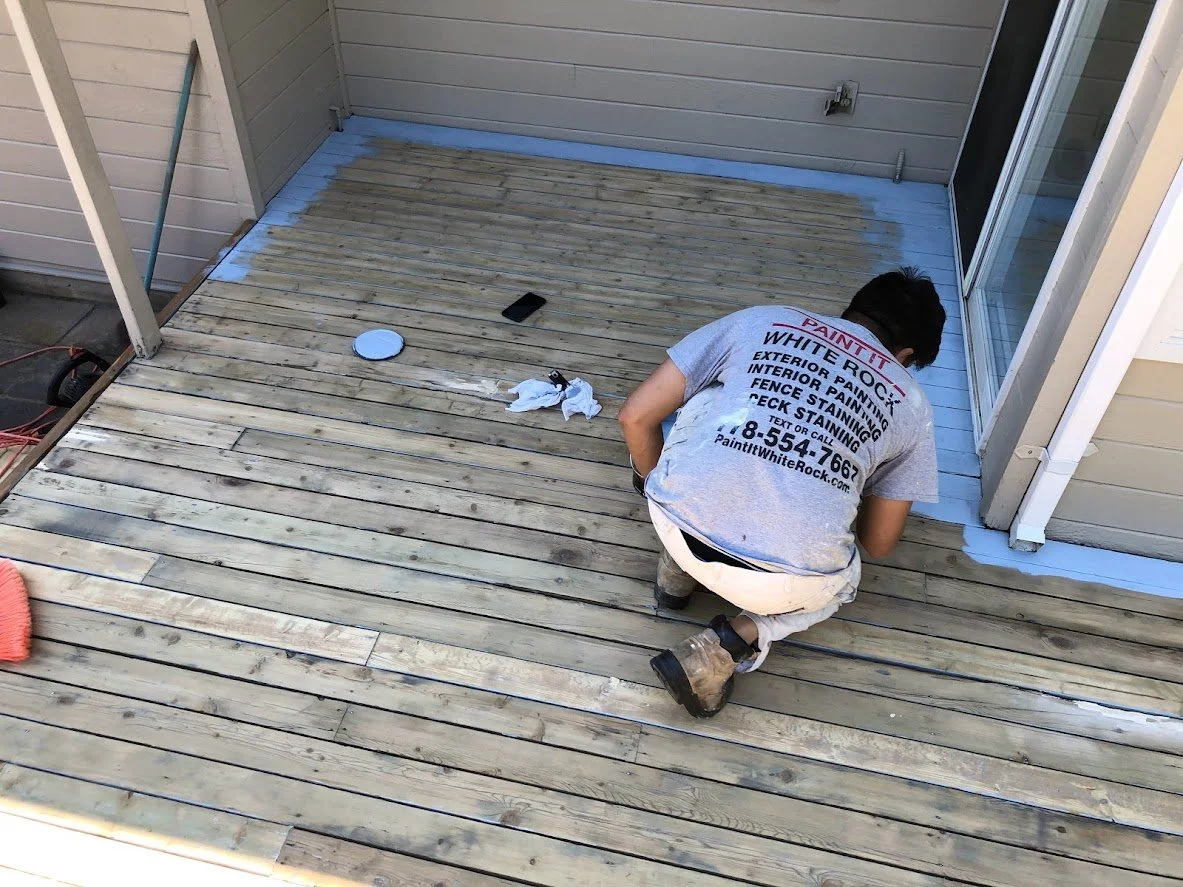 After sanding, starting to stain!