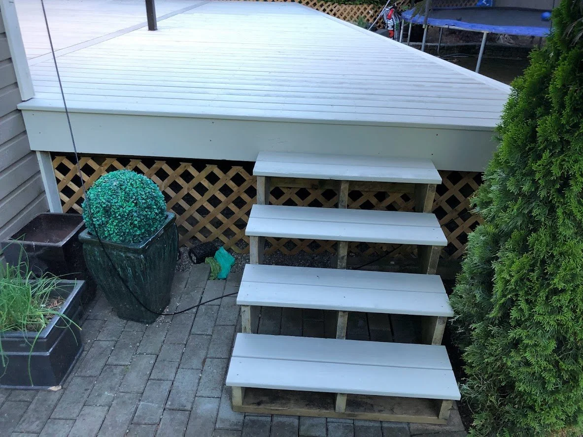 deck stain 24.jpg