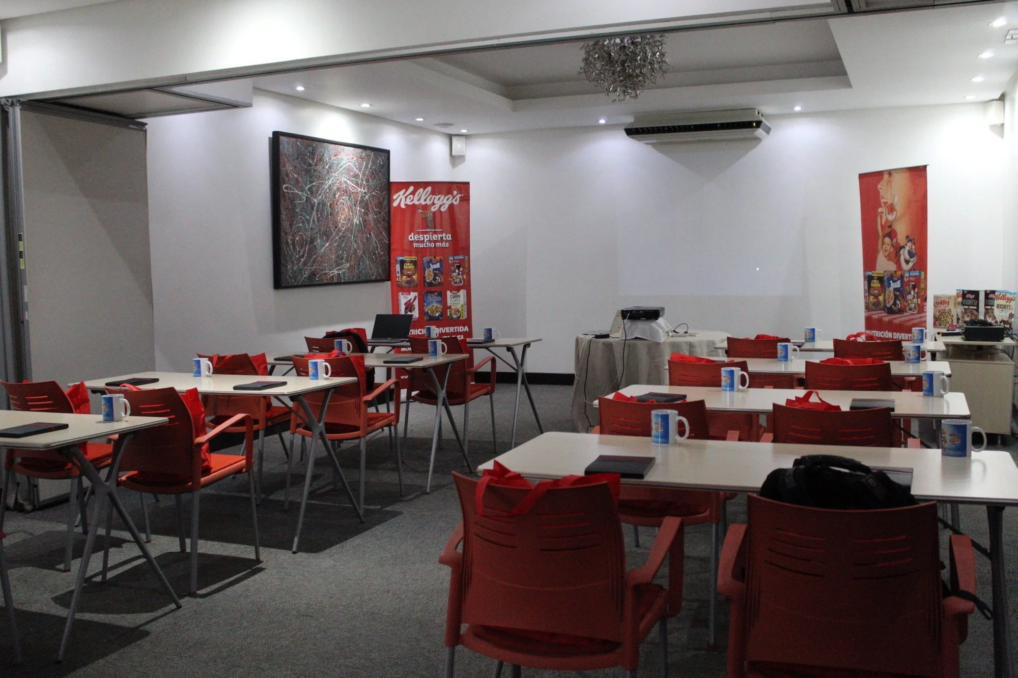 evento-capacitacion-kelloggs-salon-papiro-escuela.jpg